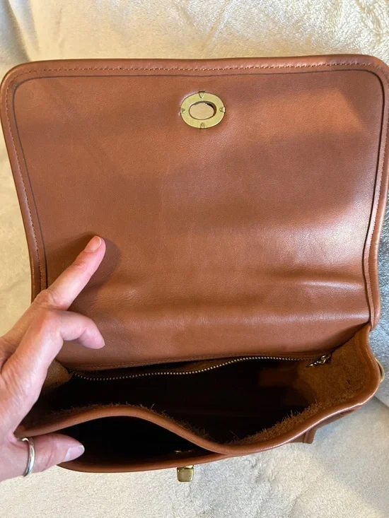 Coach tan Court Vintage Leather Top-Handle Satchel with Turn-Lock - Picture 7 of 11